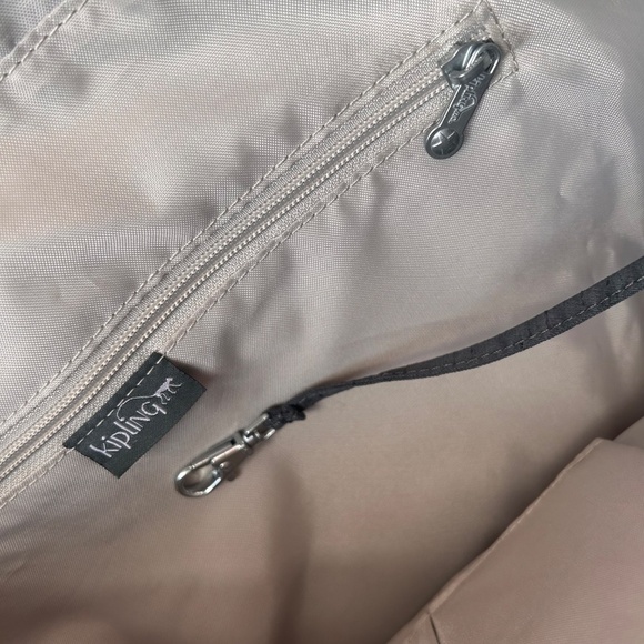 Kipling Multi-Pocket Shoulder Tote ATHENA the Gorilla! - Picture 11 of 16